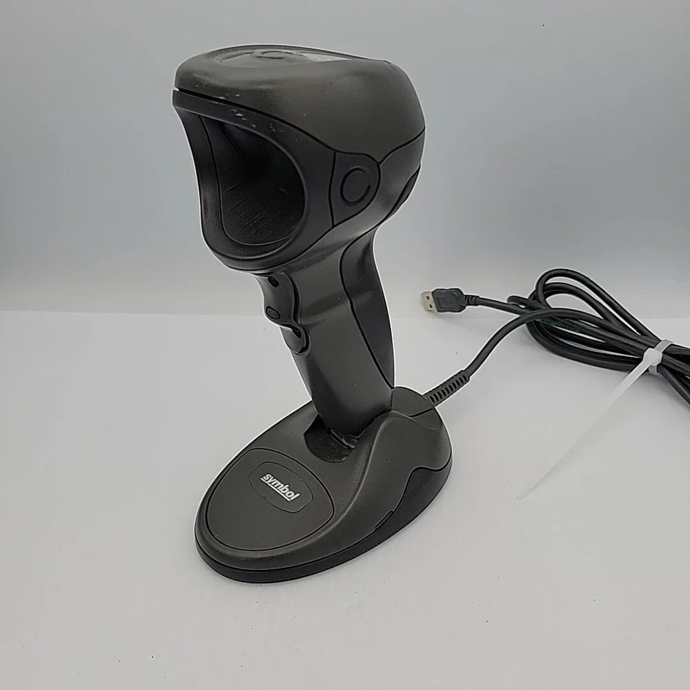 Motorola DS9808-SR00007CNWR Handheld‎ USB Barcode Scanner with USB Cable